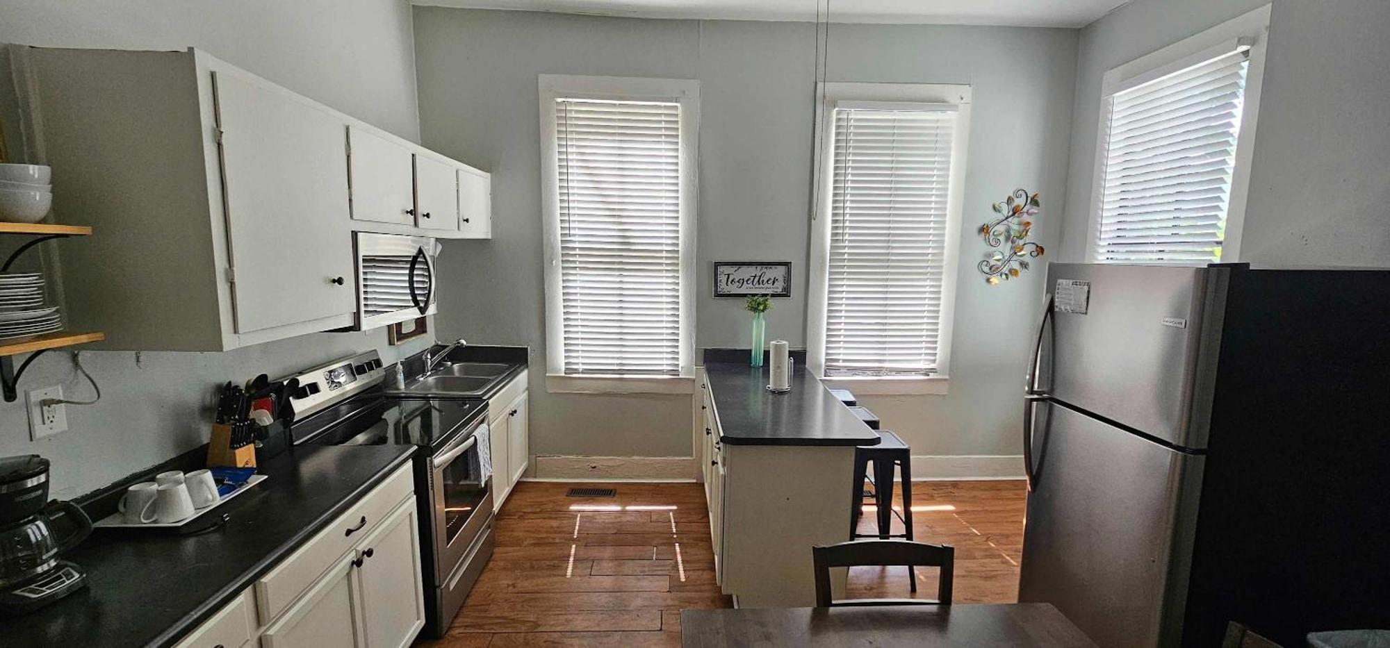 Mins From Downtown & Dining, Dauphin Darling 2 Daire Mobile Dış mekan fotoğraf